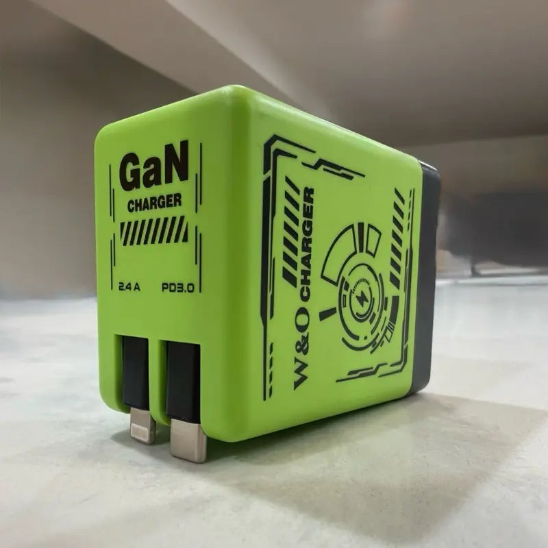 66W Retractable Gan Charger | Dual Fast Charging for USB-C and iPhone